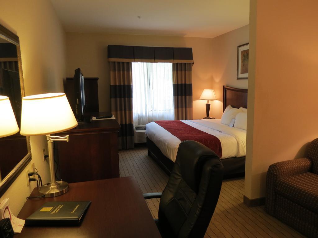 Comfort Suites Mobile West Tillmans Corner Kültér fotó